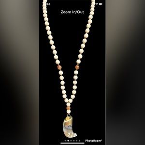 Bead and horn necklace Safari